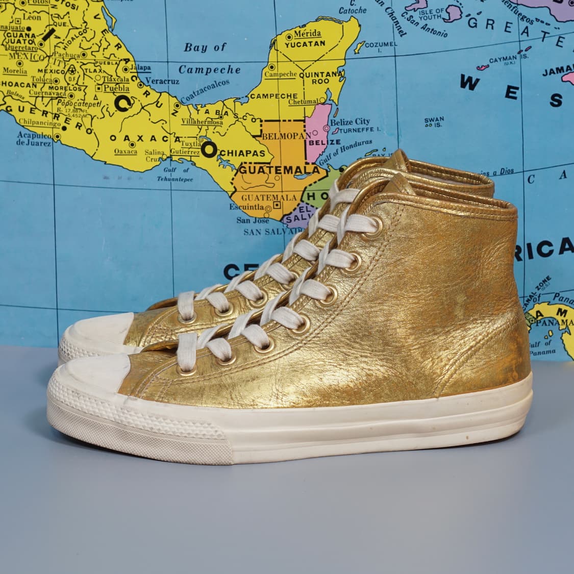 꼼데가르송 디스트로이드 우먼 스니커즈 상품이미지2