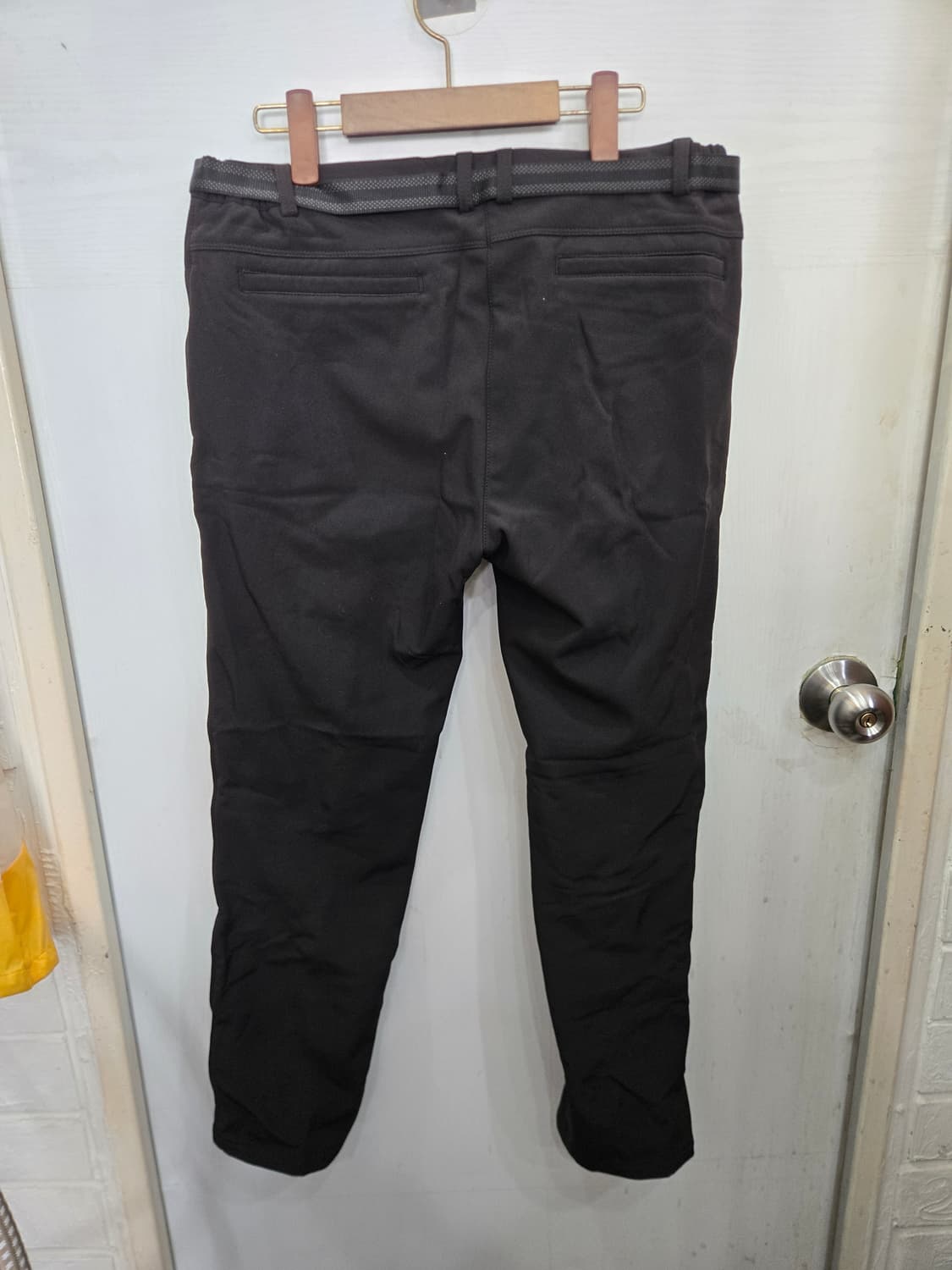 34사이즈,택있는새상품)) Mountain 남성 기모 바지! 블랙 색상! 상품이미지3