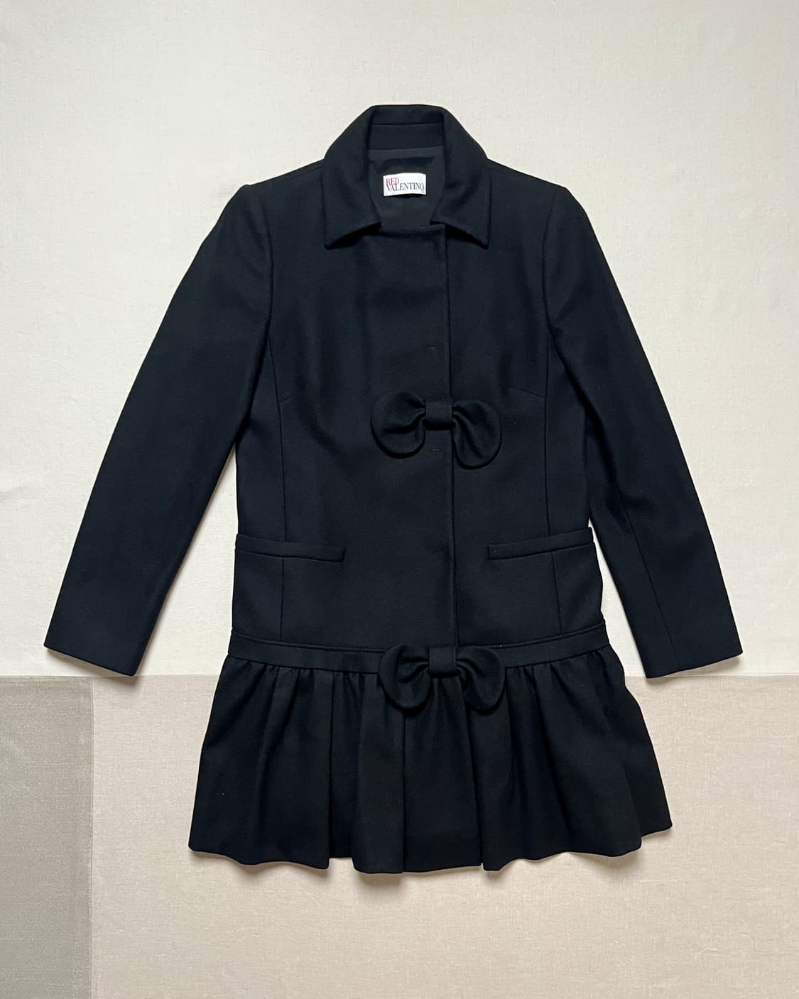 발렌티노 리본 페플럼 코트 red valentino 러플 코트 상품이미지1