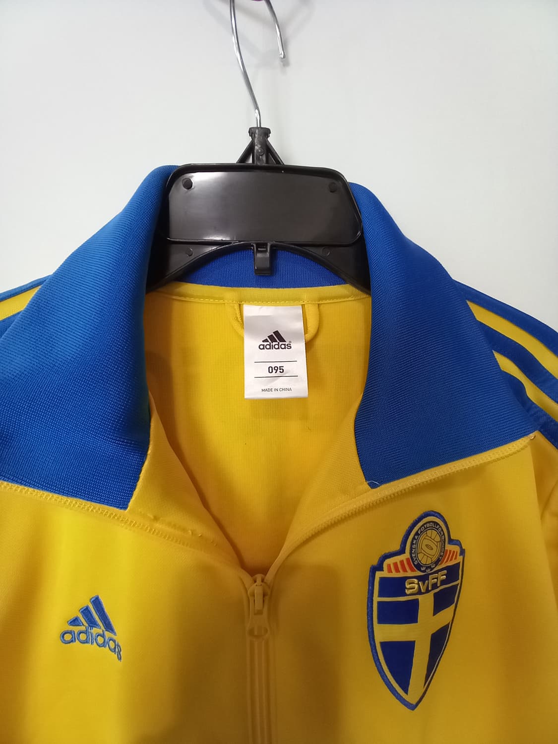 아디다스 스웨덴 축구져지  상품이미지3