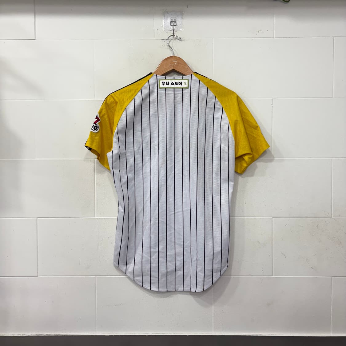 엘지트윈스x무너 콜라보 유니폼 상품이미지9