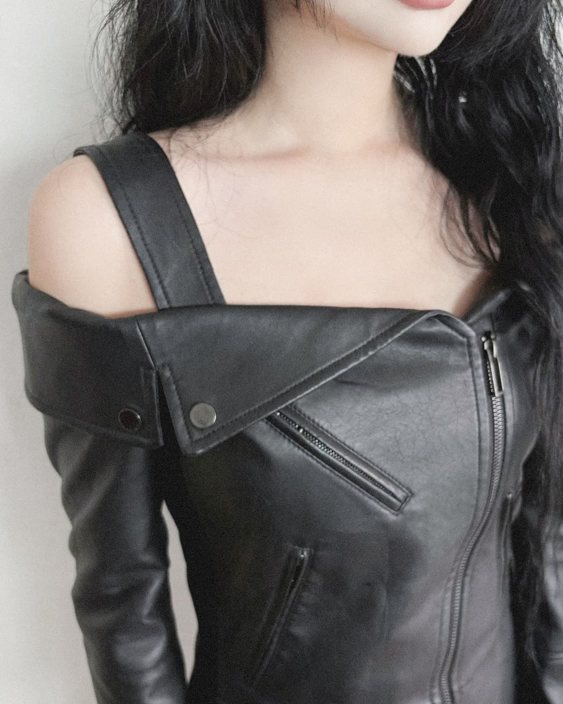 bcbgmaxazaria 레더 라이더타입 원피스 상품이미지2