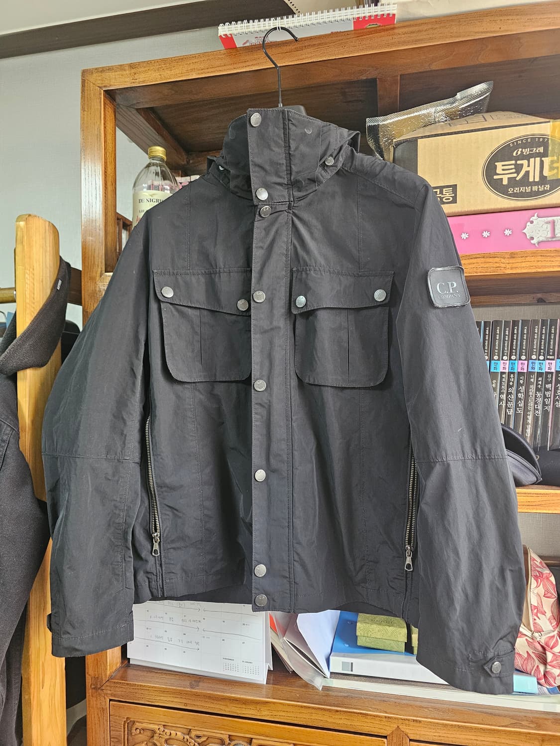 원가 70만 씨피 CP컴퍼니 블랙 야상형 나일론 자켓 팔아요 상품이미지1