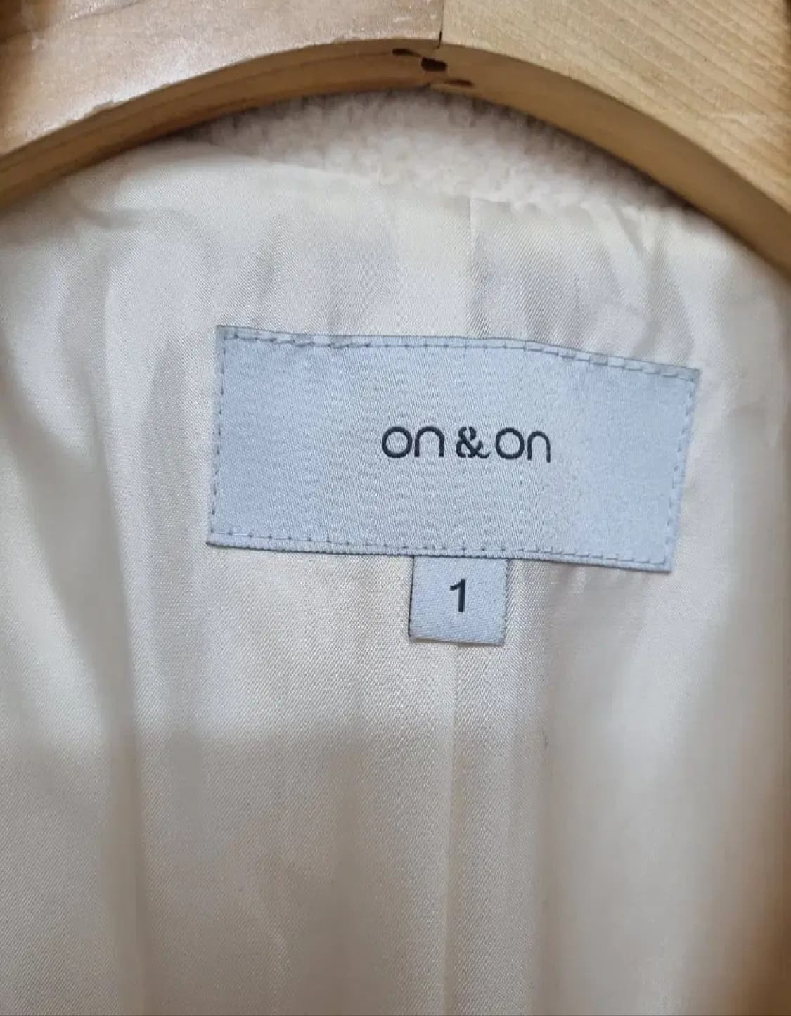 온앤온 양모 자켓  (아이보리) 상품이미지6