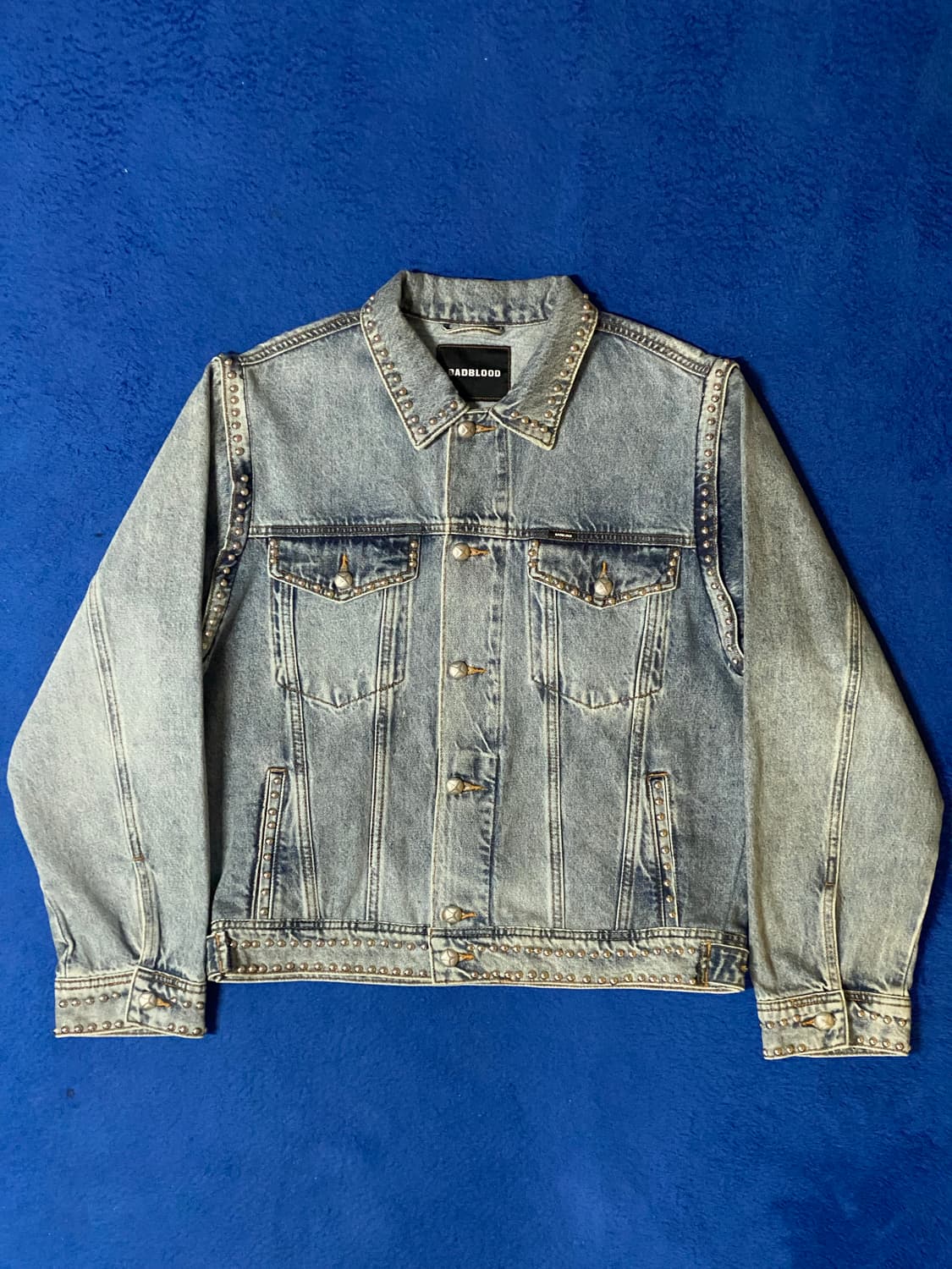 BADBLOOD 배드블러드 스터드 데님 트러커 자켓 상품이미지1
