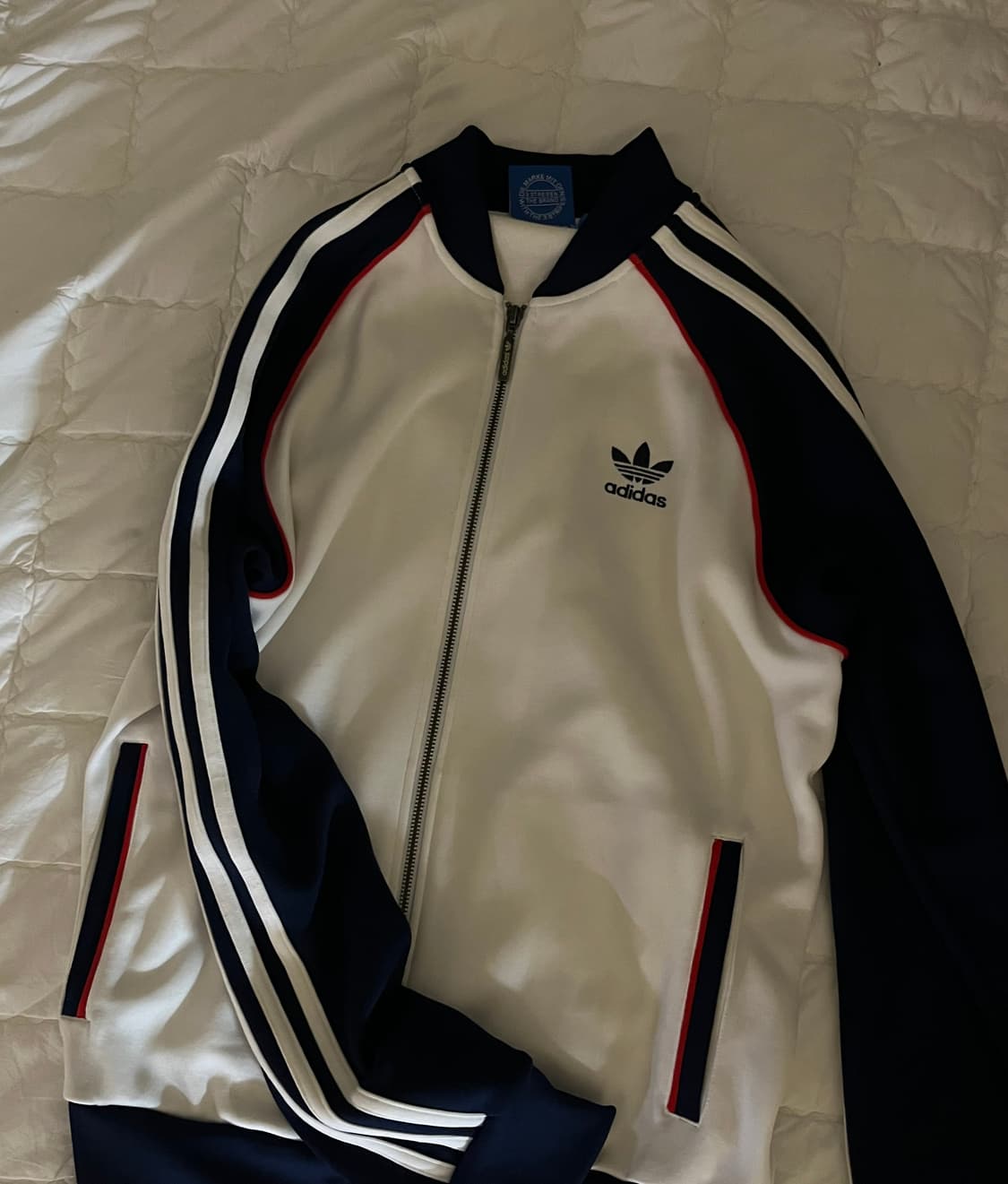 아디다스 슈퍼스타 화이트 네이비 져지 트랙탑 105 상품이미지1