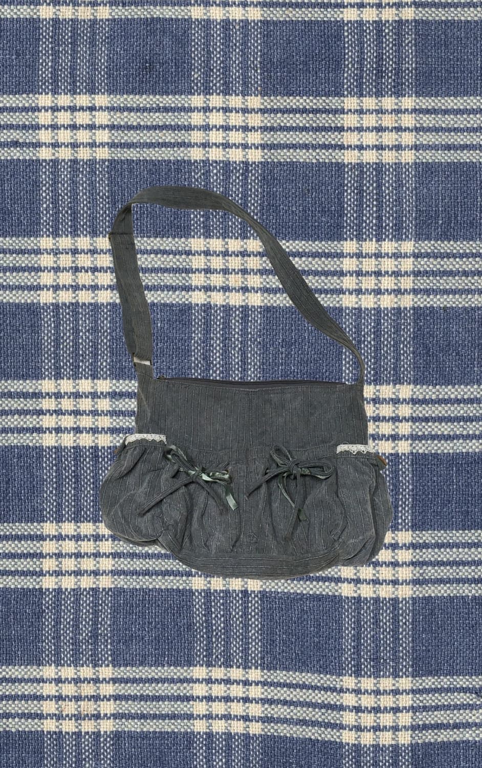 대대장 쿨톤 리본청그레이 모리크로스백 상품이미지1