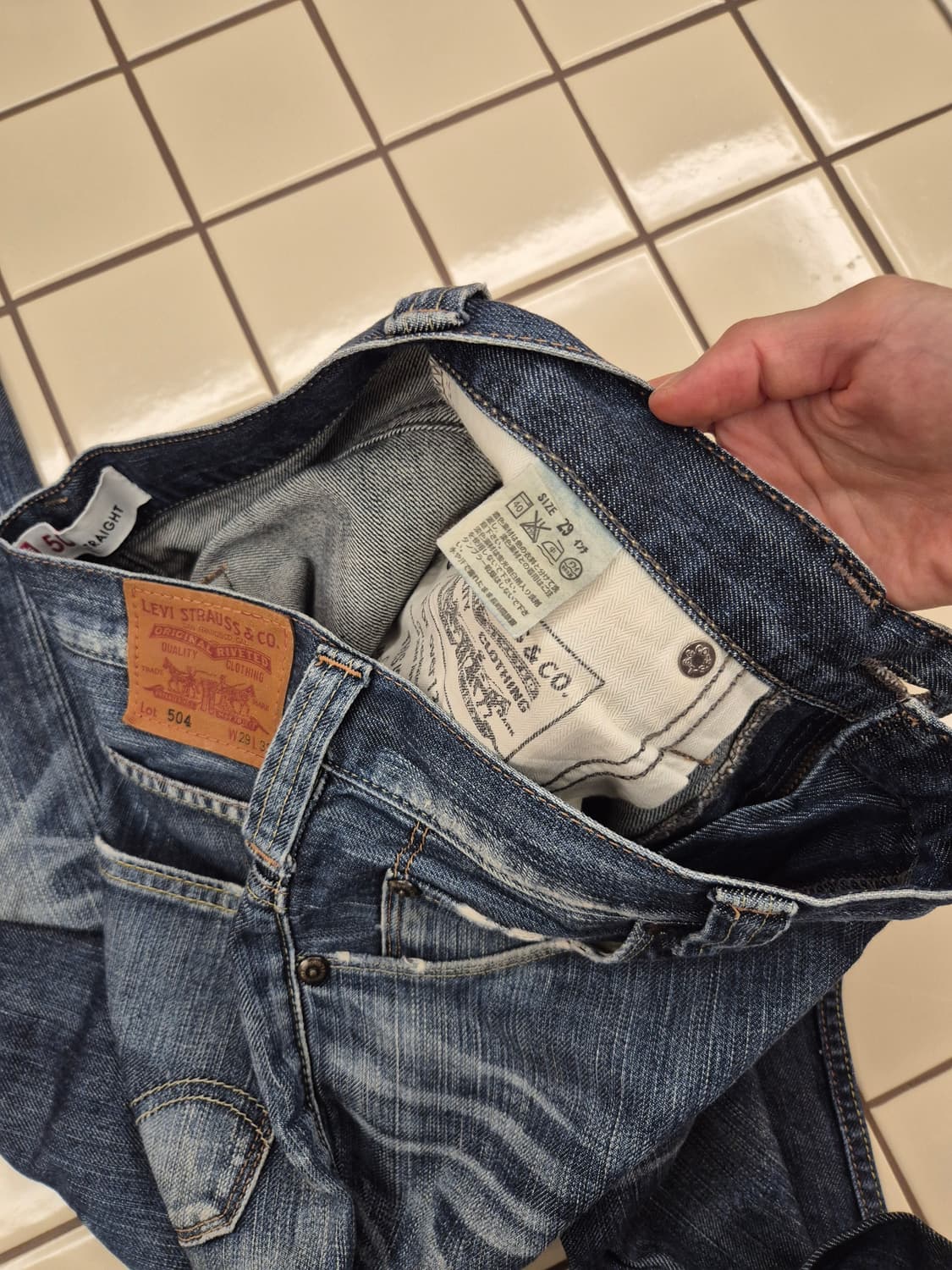 09s 리바이스 504 스트레이트핏 데님 팬츠 상품이미지4
