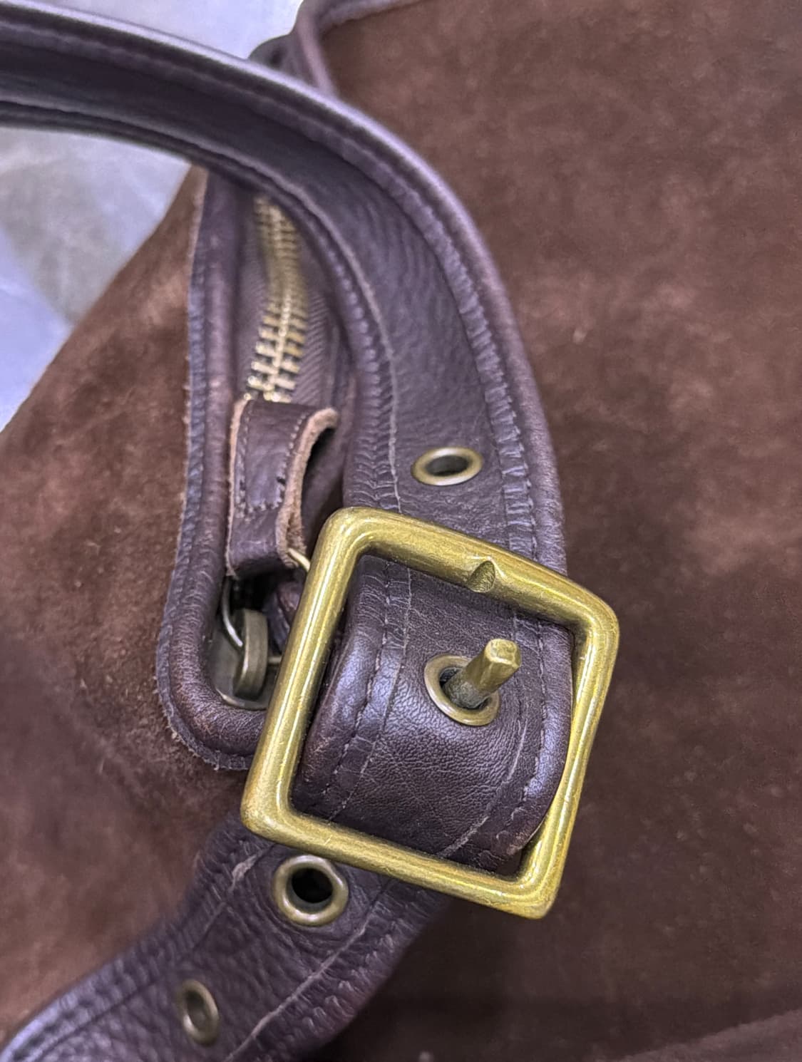 코치 올드 빈티지 소가죽 스웨이드 버클리 더플백 토트 상품이미지5