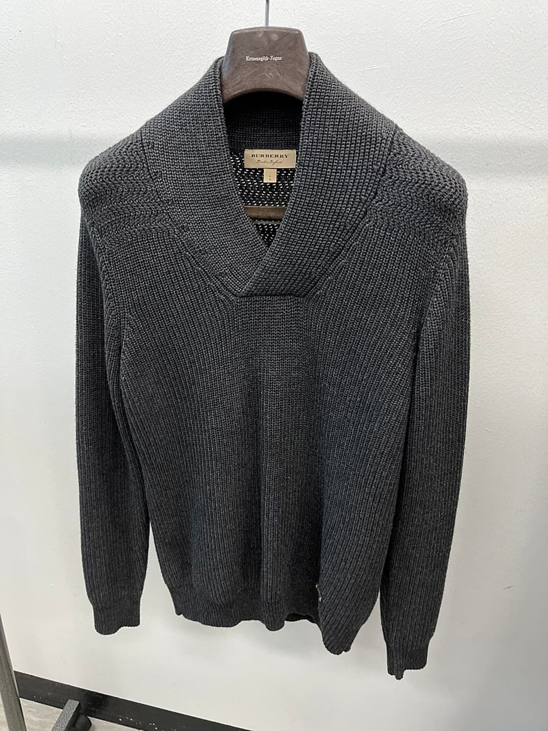 105) 버버리 숄넥 니트 스웨터  상품이미지1
