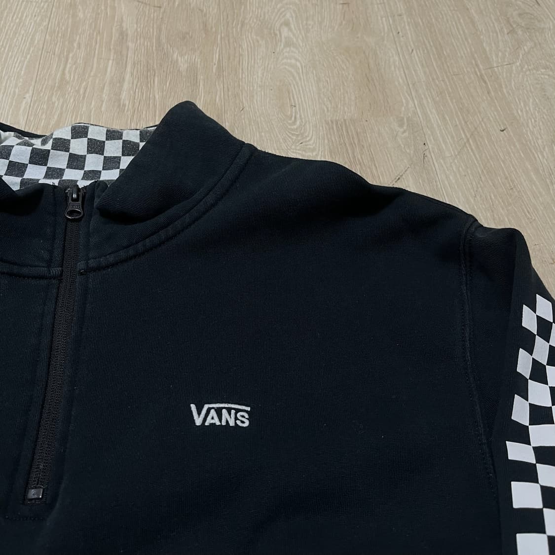 반스 체커보드 사이드라인 하프집업 맨투맨 [블랙] L/100 상품이미지4