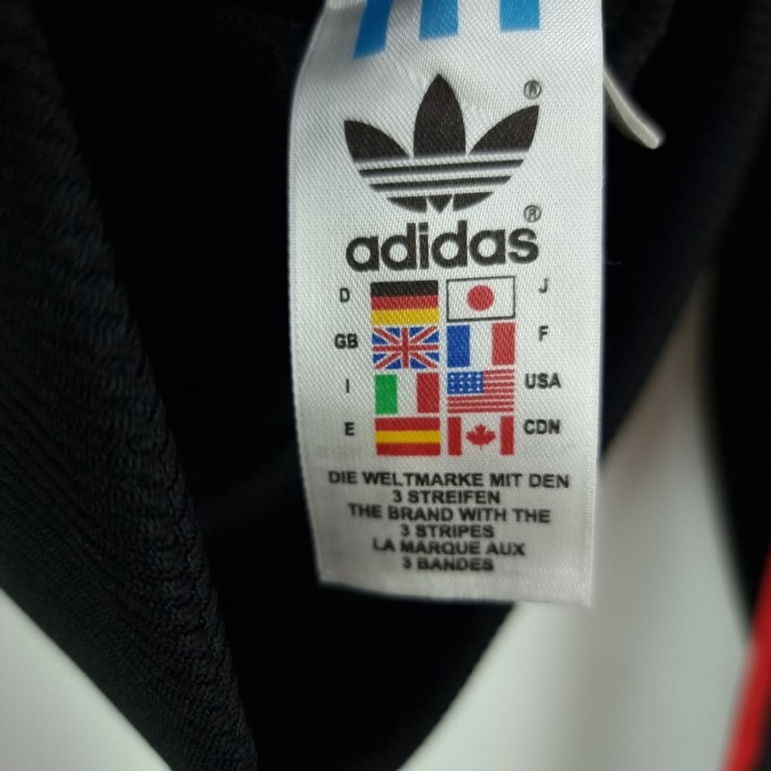 [아디다스] 로즈 장미 자수 져지 트랙탑 집업 자켓 블랙 M18583 상품이미지9