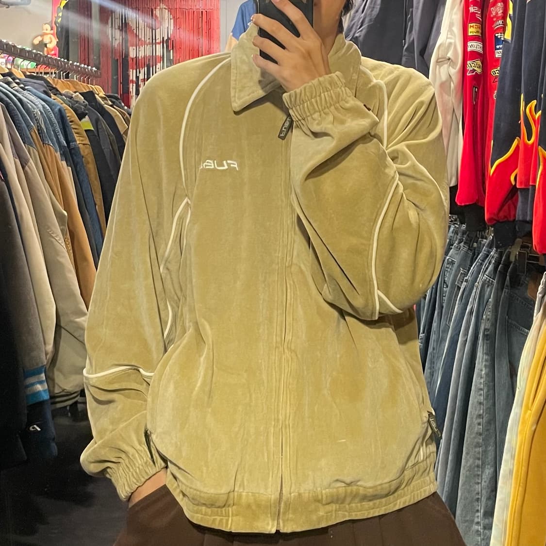 [IM] FUBU 푸부 베이지 벨벳져지 상품이미지1