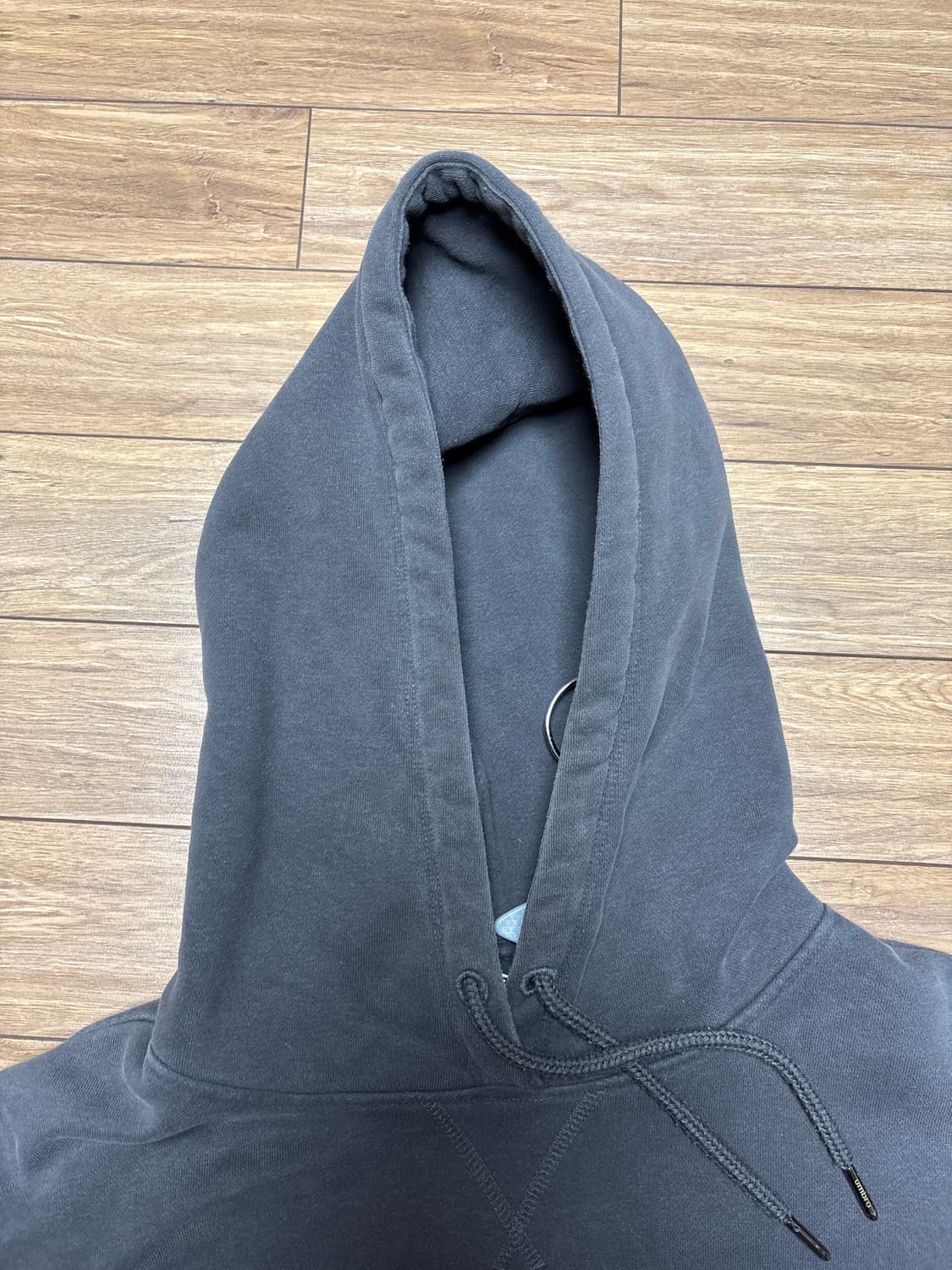 엄브로 피그먼트후드티 상품이미지5