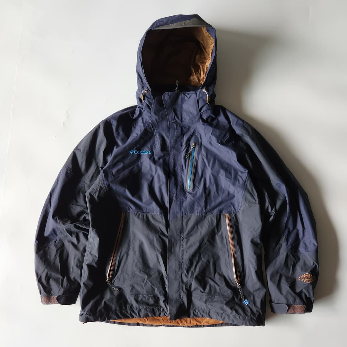 콜롬비아 고프코어 바람막이 상품이미지2