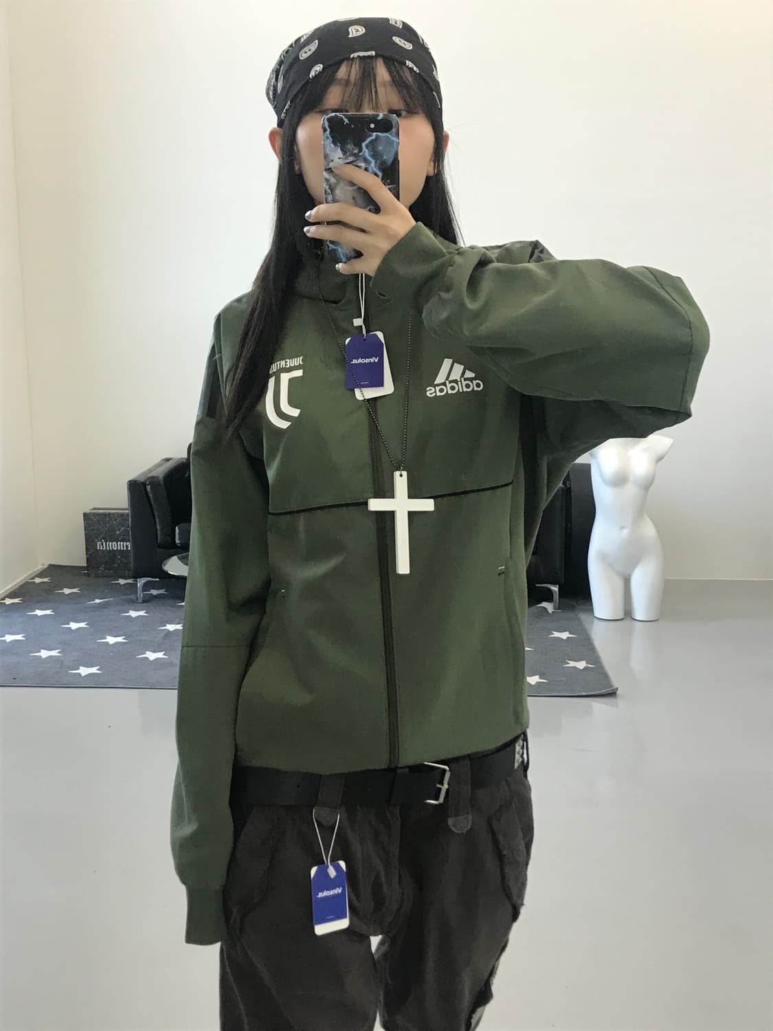 아디다스 유벤투스 카키 바람막이 상품이미지2