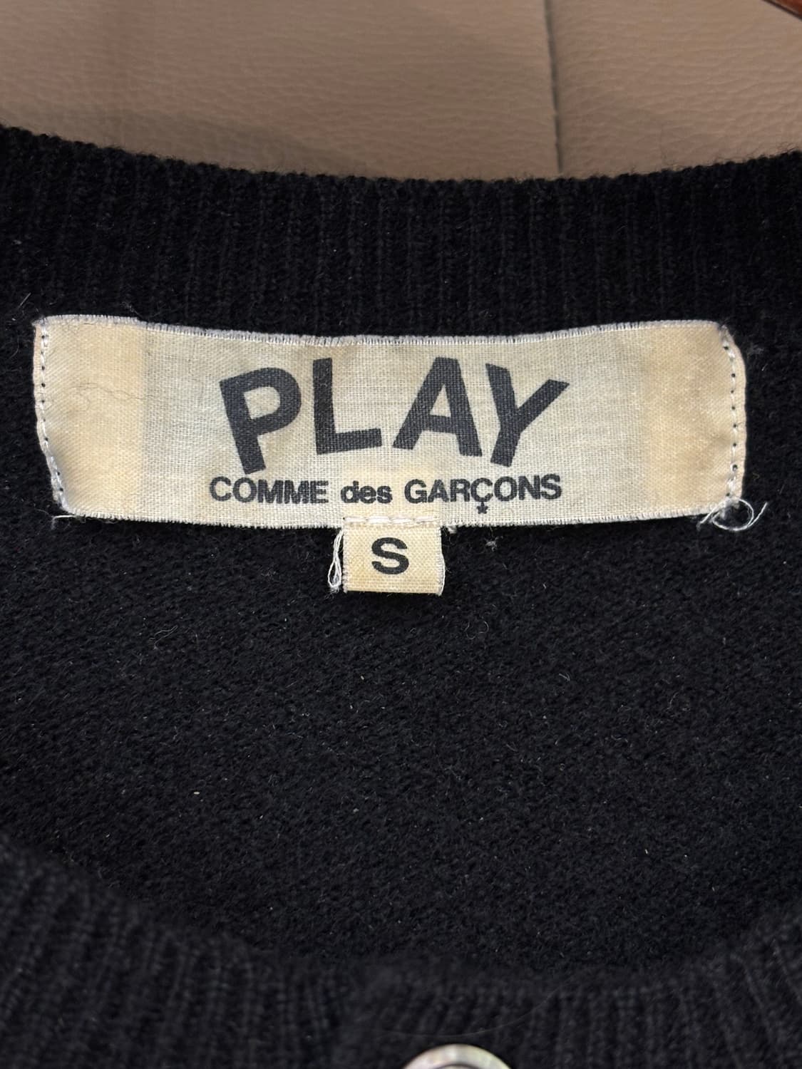 꼼데가르송 레드 하트 울 가디건  상품이미지9