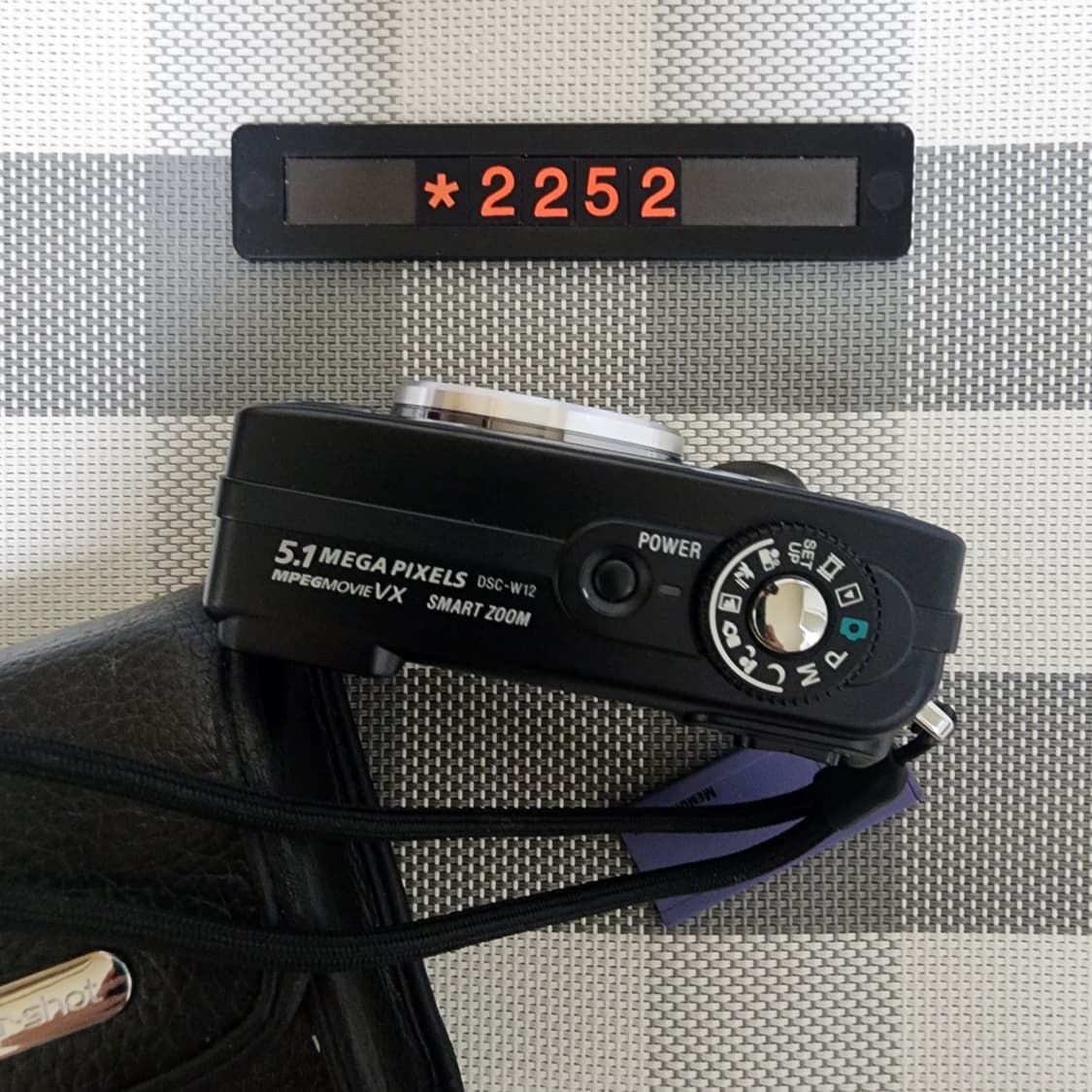 소니 사이버샷 DSC-W 12 실버 디지털카메라 파우치포함 상품이미지2