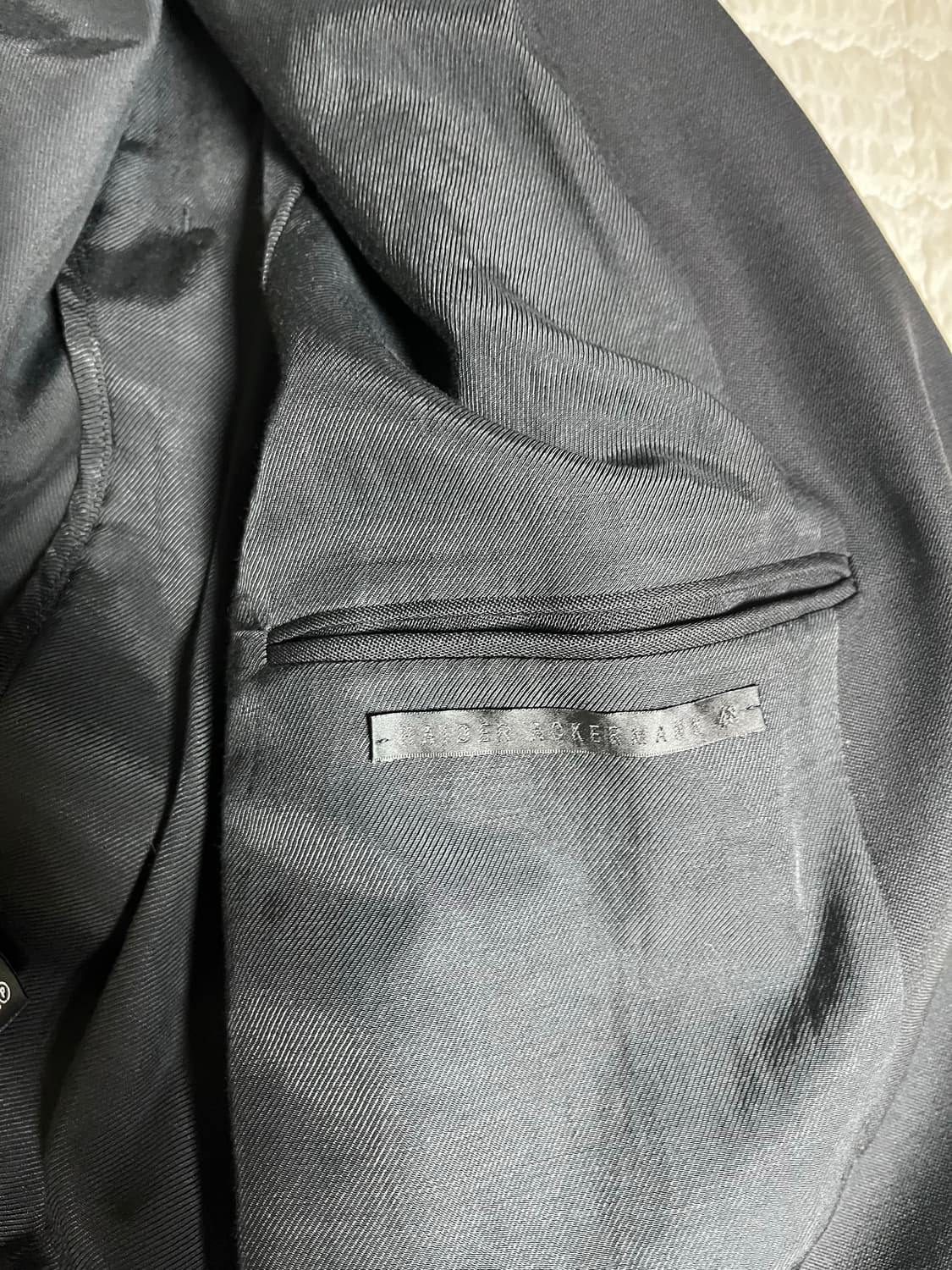 하이더아커만 20SS 사틴 울 오피서 코트 상품이미지7