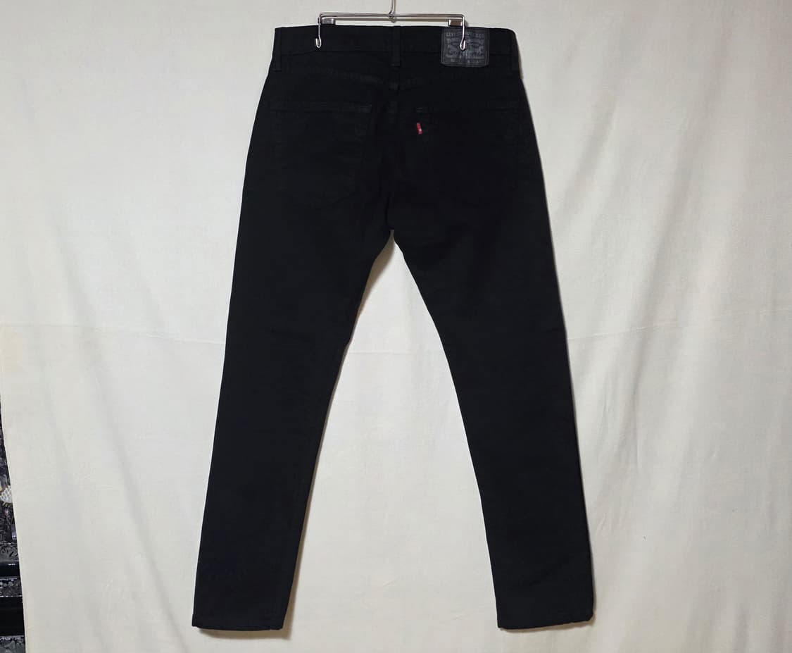 [A급] 리바이스 502 테이퍼드 블랙진 (W32 L32) 상품이미지3