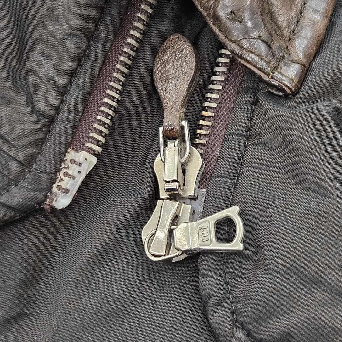 ERMANNO SCERVINO 에르마노 설비노 버팔로 가죽 패딩자켓 L 상품이미지7