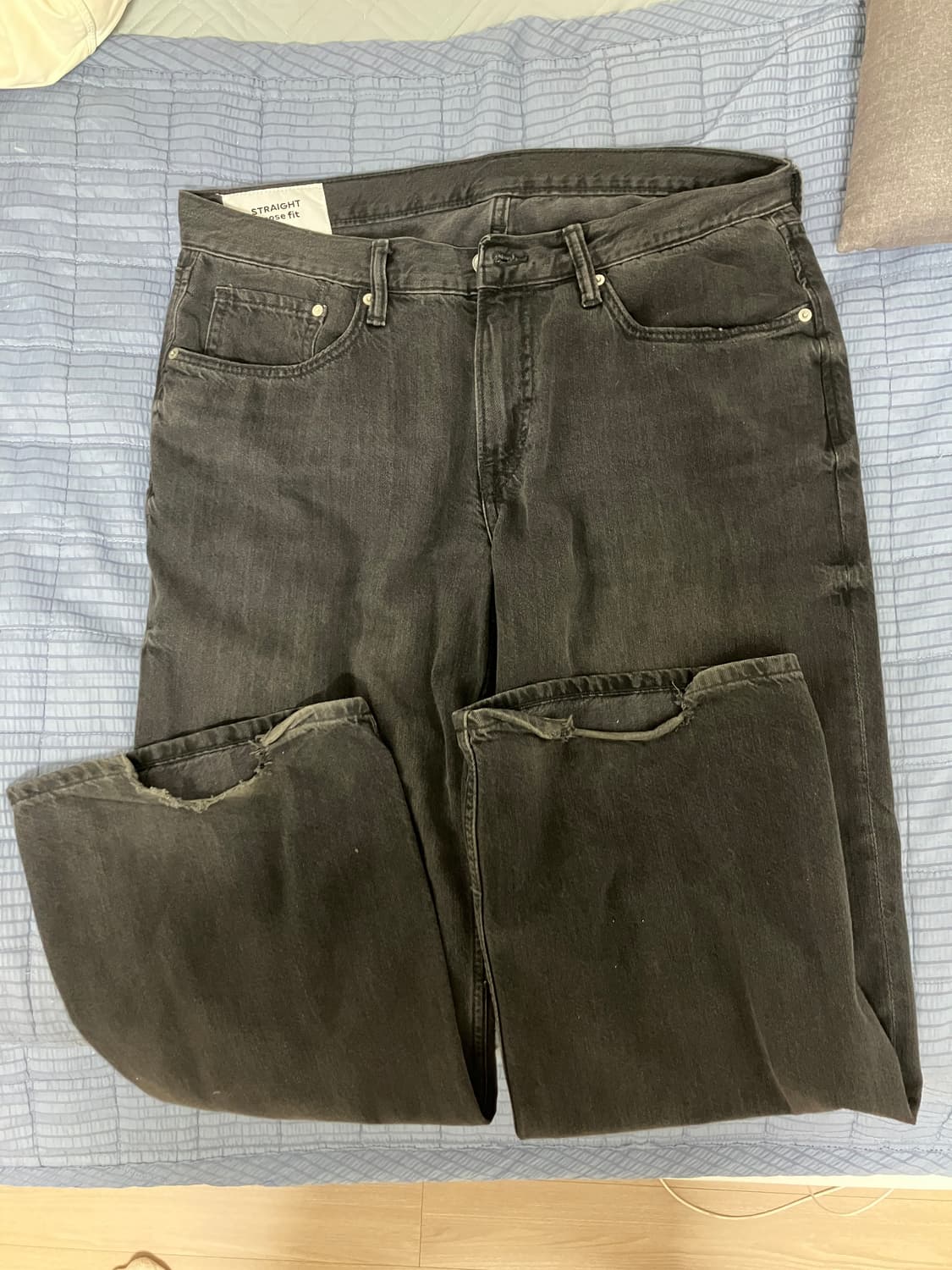 (36) h&m 루즈 스트레이트 흑청 블랙데님 상품이미지1
