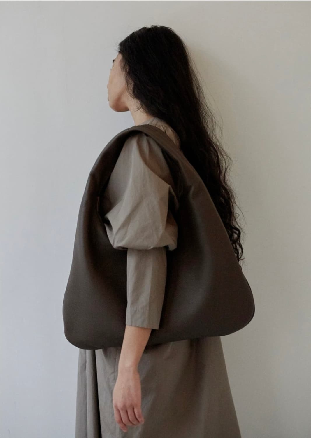 더로우 에브리데이백 미듐 상품이미지3