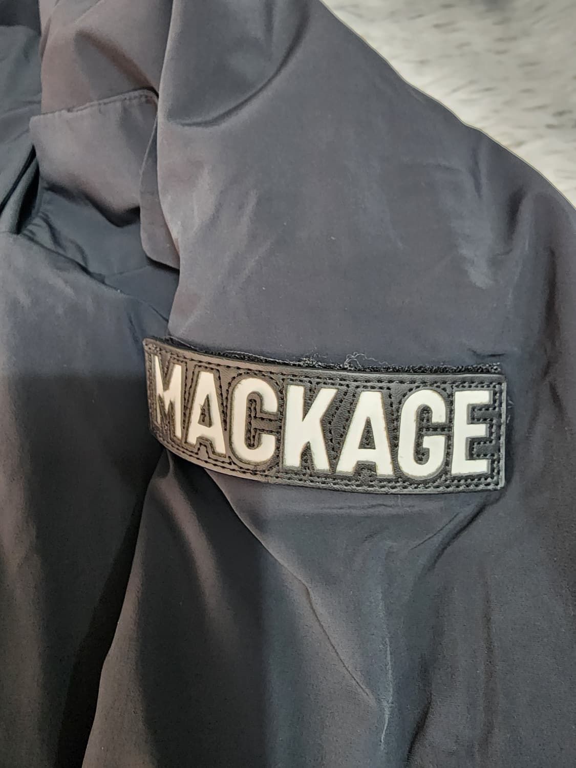 MACKAGE 맥케이지 Lexia 블랙 패딩 점퍼 M 상품이미지5