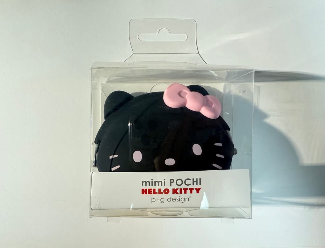 새상품) 산리오 키티 실리콘 피우치 동전지갑 (블랙) 상품이미지1