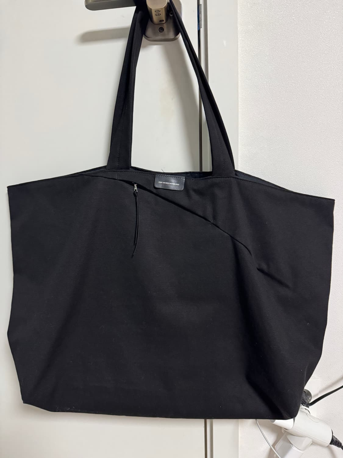 포스트 아카이브 팩션 쇼퍼백 상품이미지2