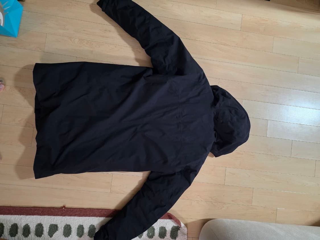 (L/G사이즈) 아크테릭스 토르센 파카 상품이미지2