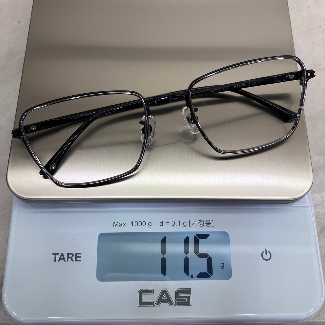 C33 HK 블랙 실버 스퀘어 메탈테 안경 상품이미지8