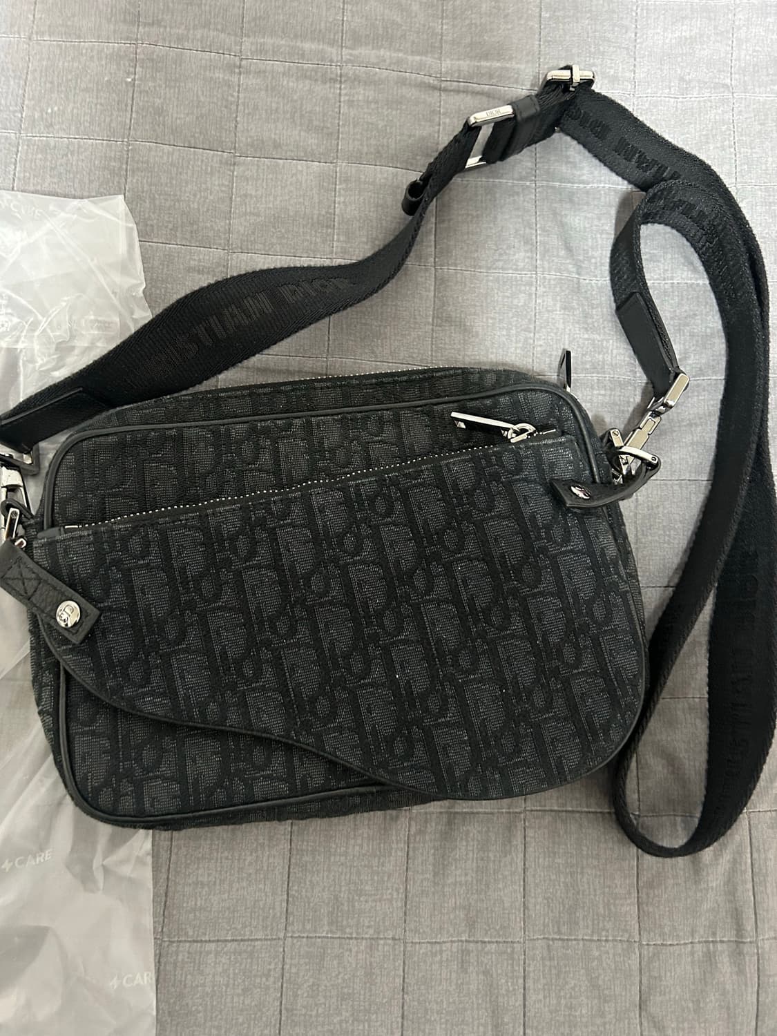 디올 오블리크 트리플 새들 크로스백 블랙  상품이미지2