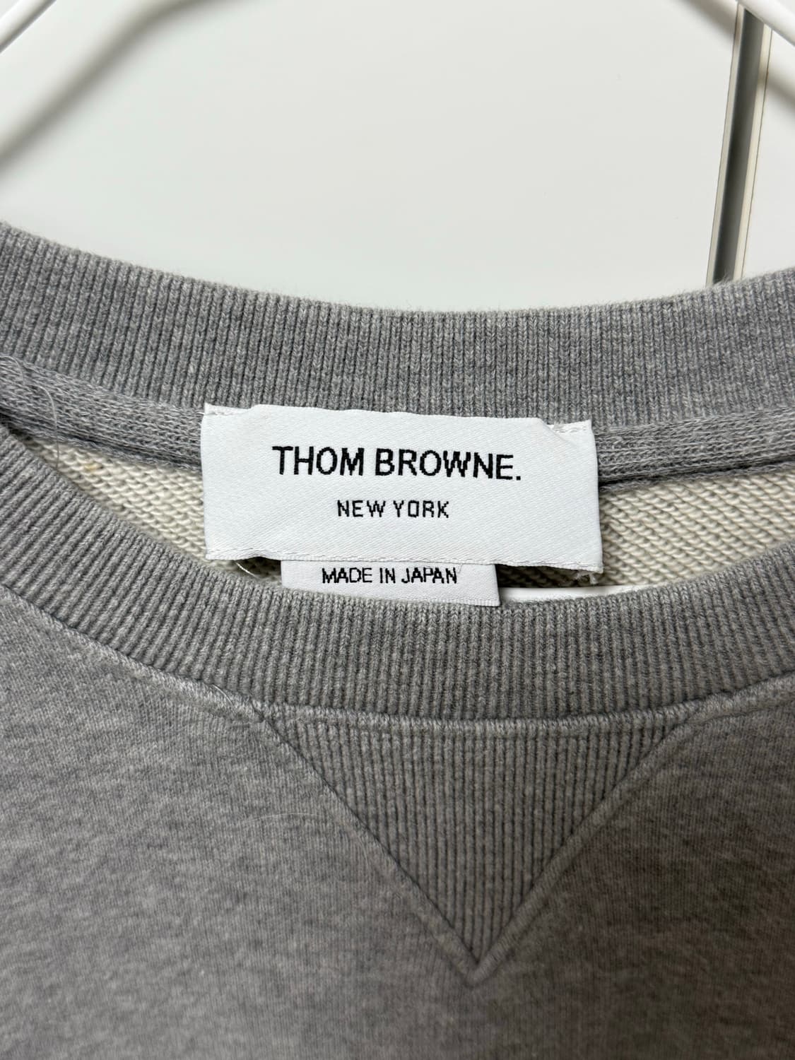 톰브라운 여성 맨투맨 42size 상품이미지6