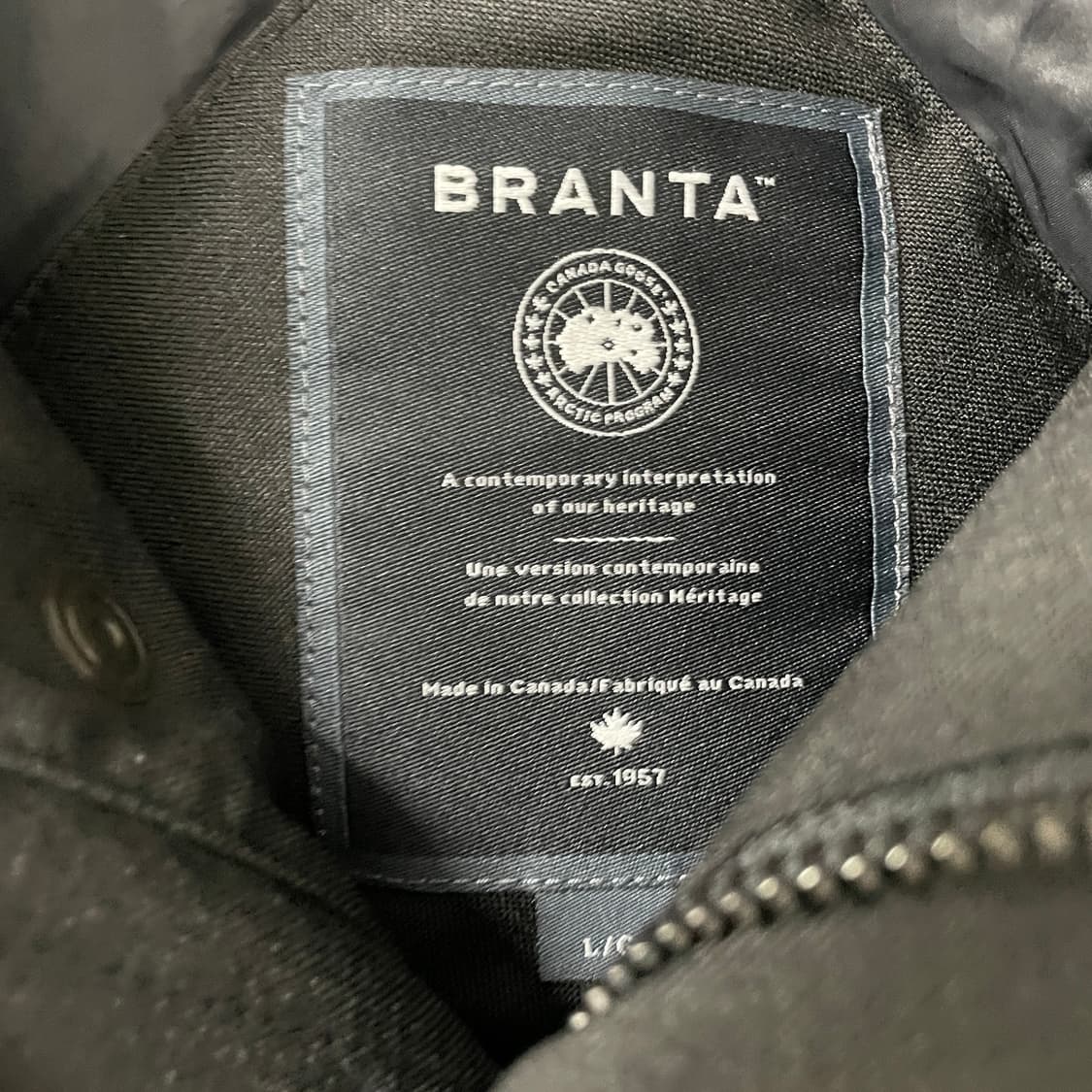 캐나다구스 브란타 블랙라벨 패딩 L 상품이미지5