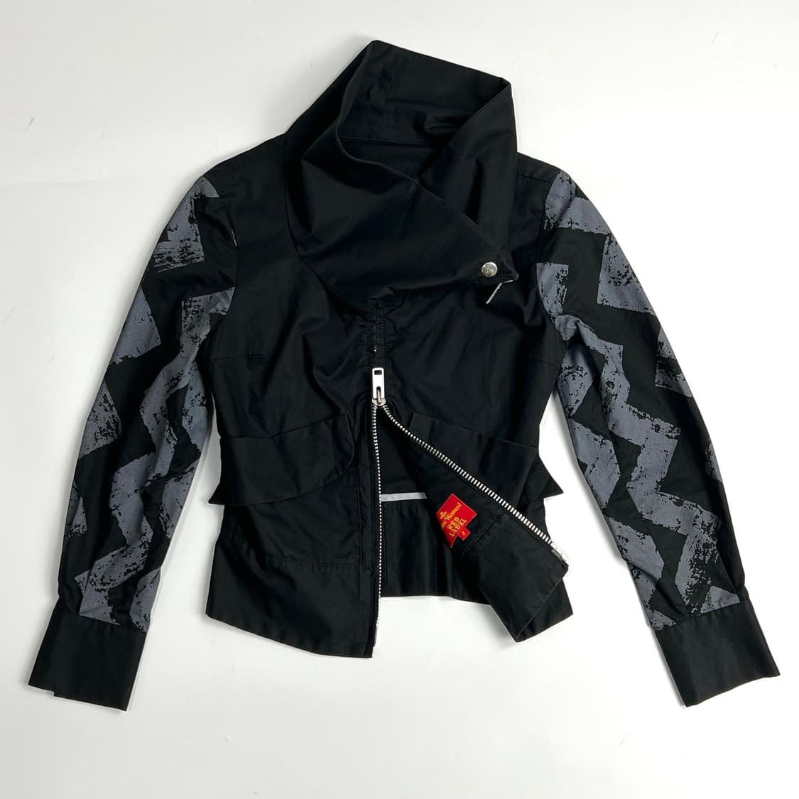 비비안웨스트우드 레드 라벨 하이넥 집업 자켓 상품이미지7