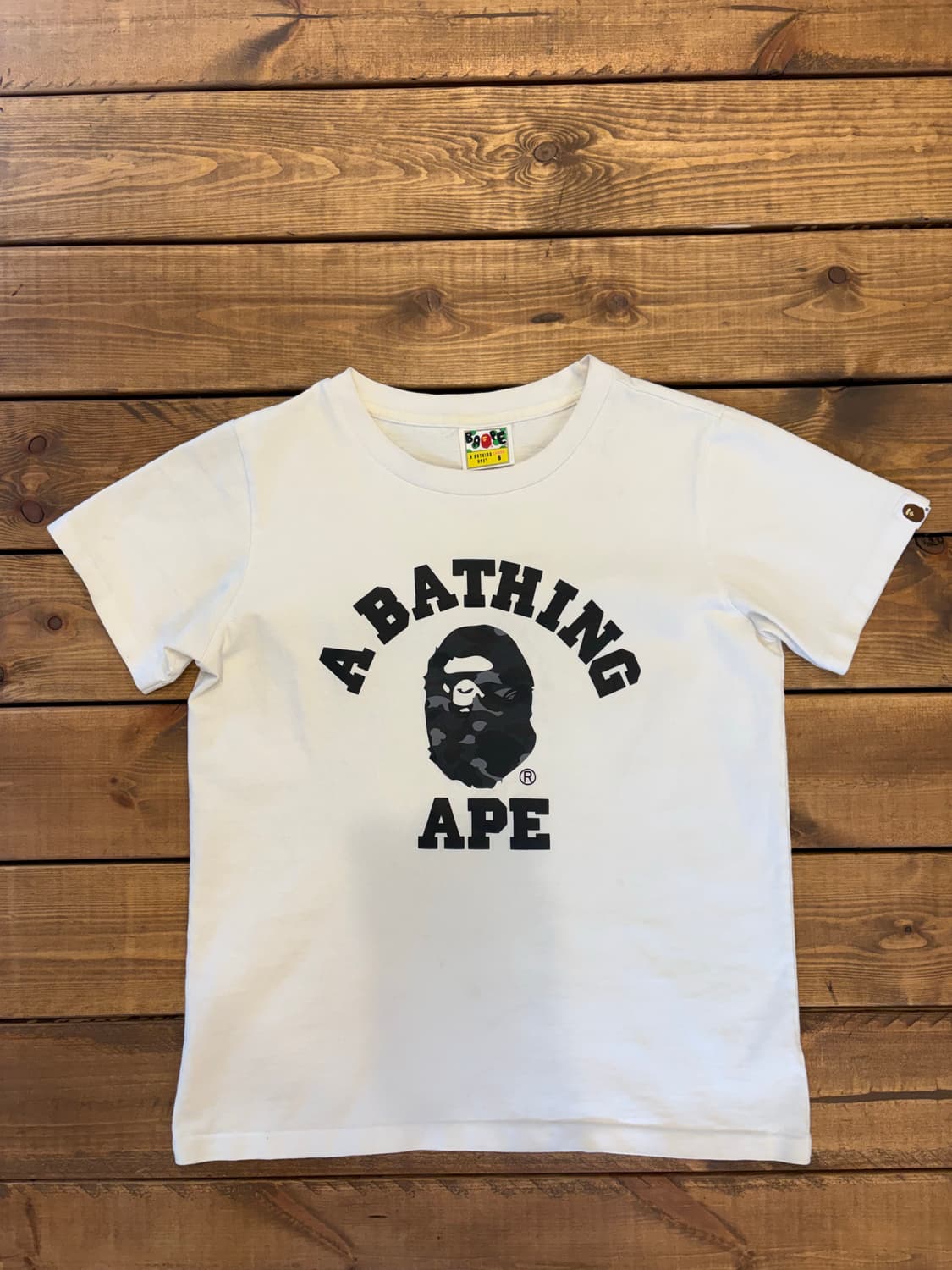 베이프 흑계 컬리지 반팔티 상품이미지5