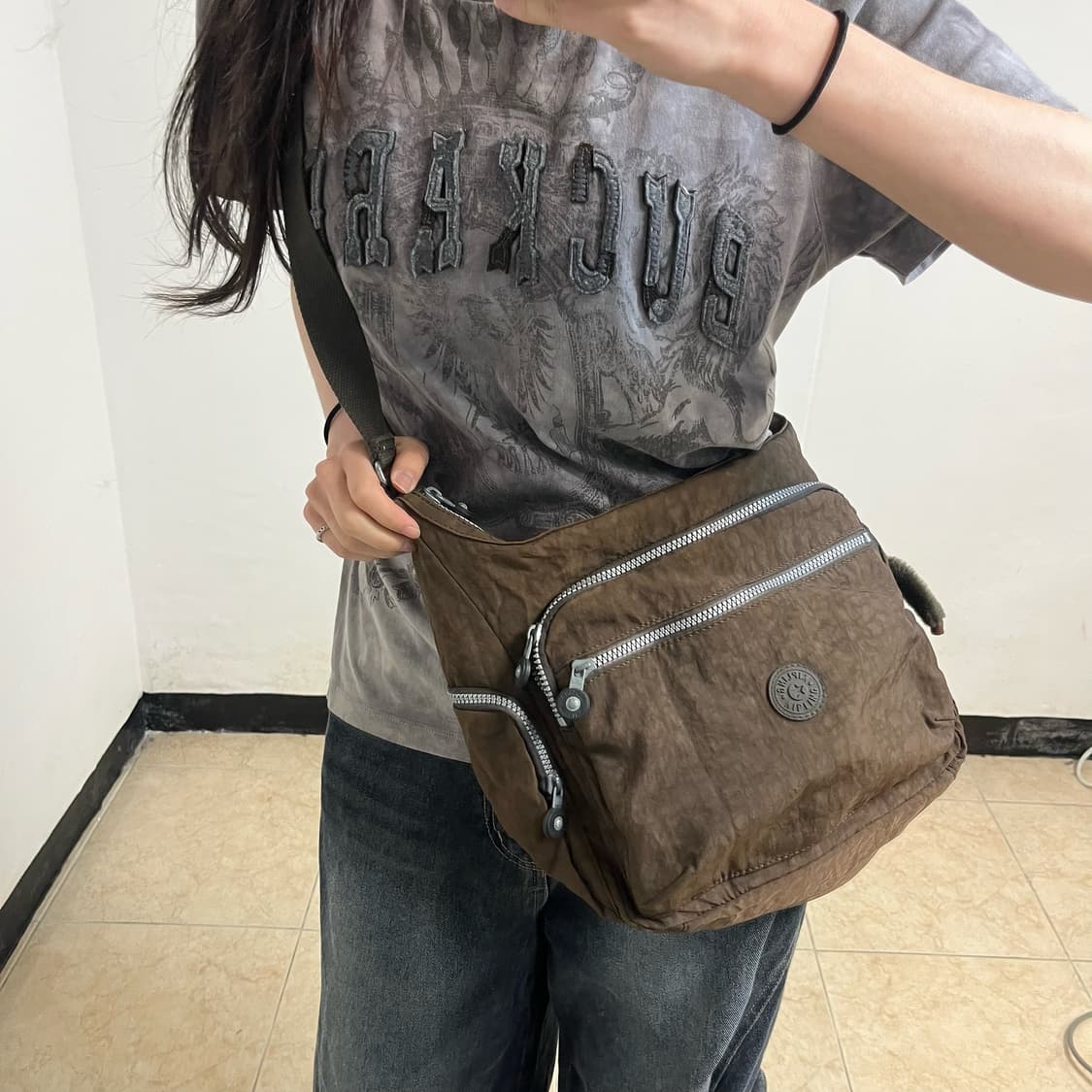 Kipling Brown Crossbody Bag 상품이미지2