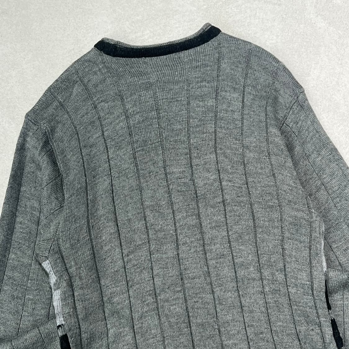 지아니발렌티노 자수 패치 니트 s09736 상품이미지4