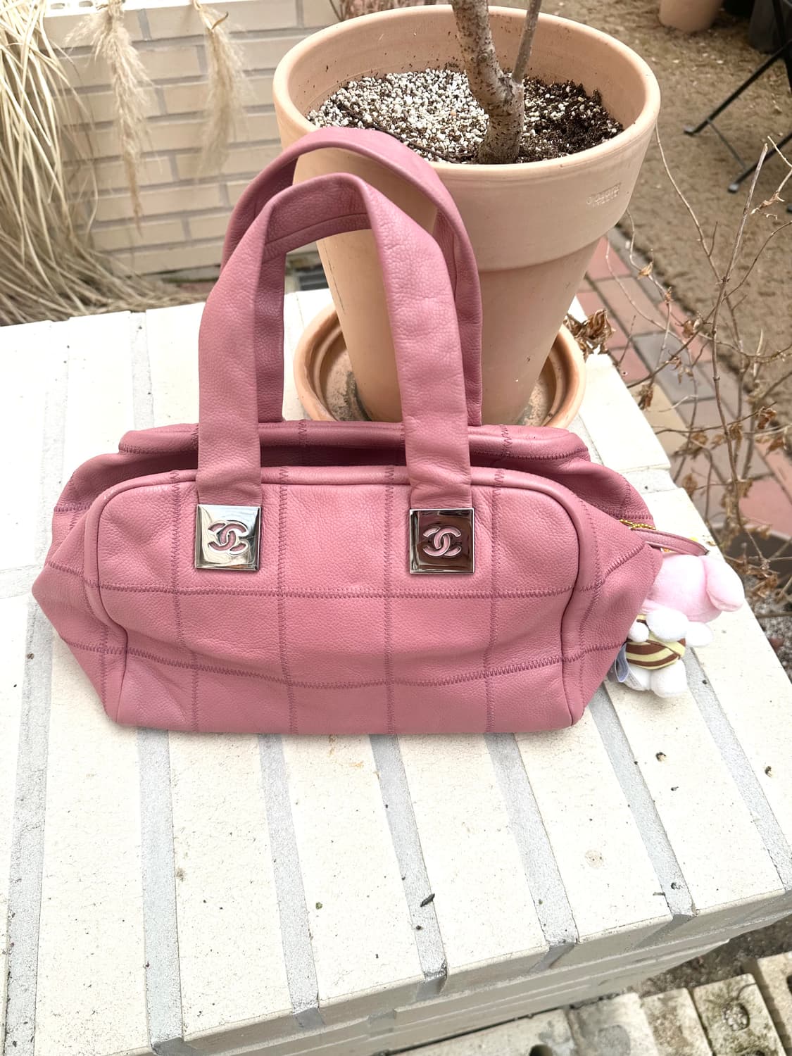 [정품] 샤넬 로고 핑크 보스턴백 상품이미지7