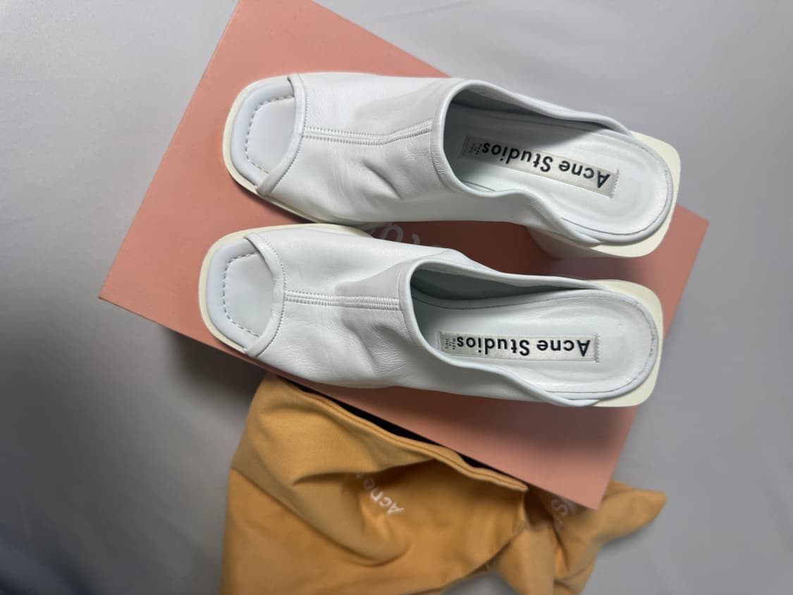 (정가 65만) 아크네스튜디오 오픈토 뮬 37 박스O 상품이미지1