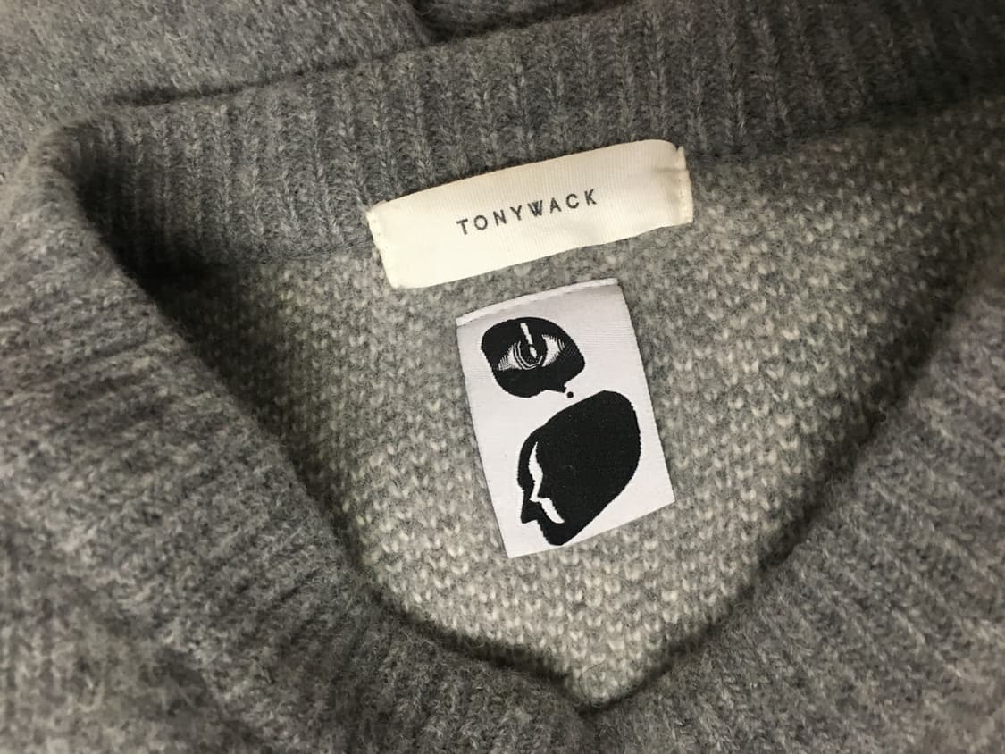 급처 토니웩 오버사이즈 그래픽 니트 상품이미지5