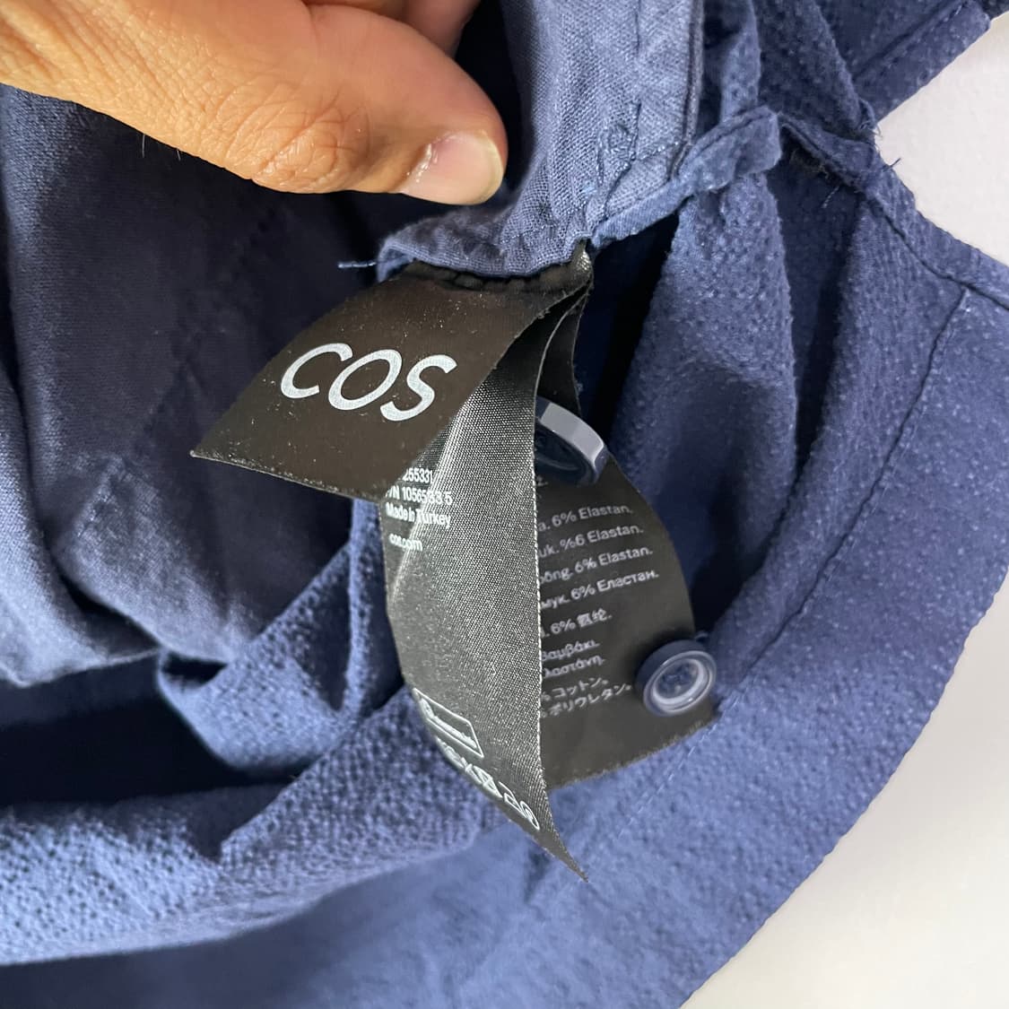COS 남성 반팔 셔츠 네이비 상품이미지7