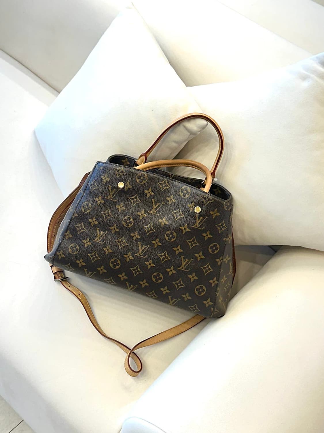 루이비통 모노그램 몽테뉴 (정품) 상품이미지1