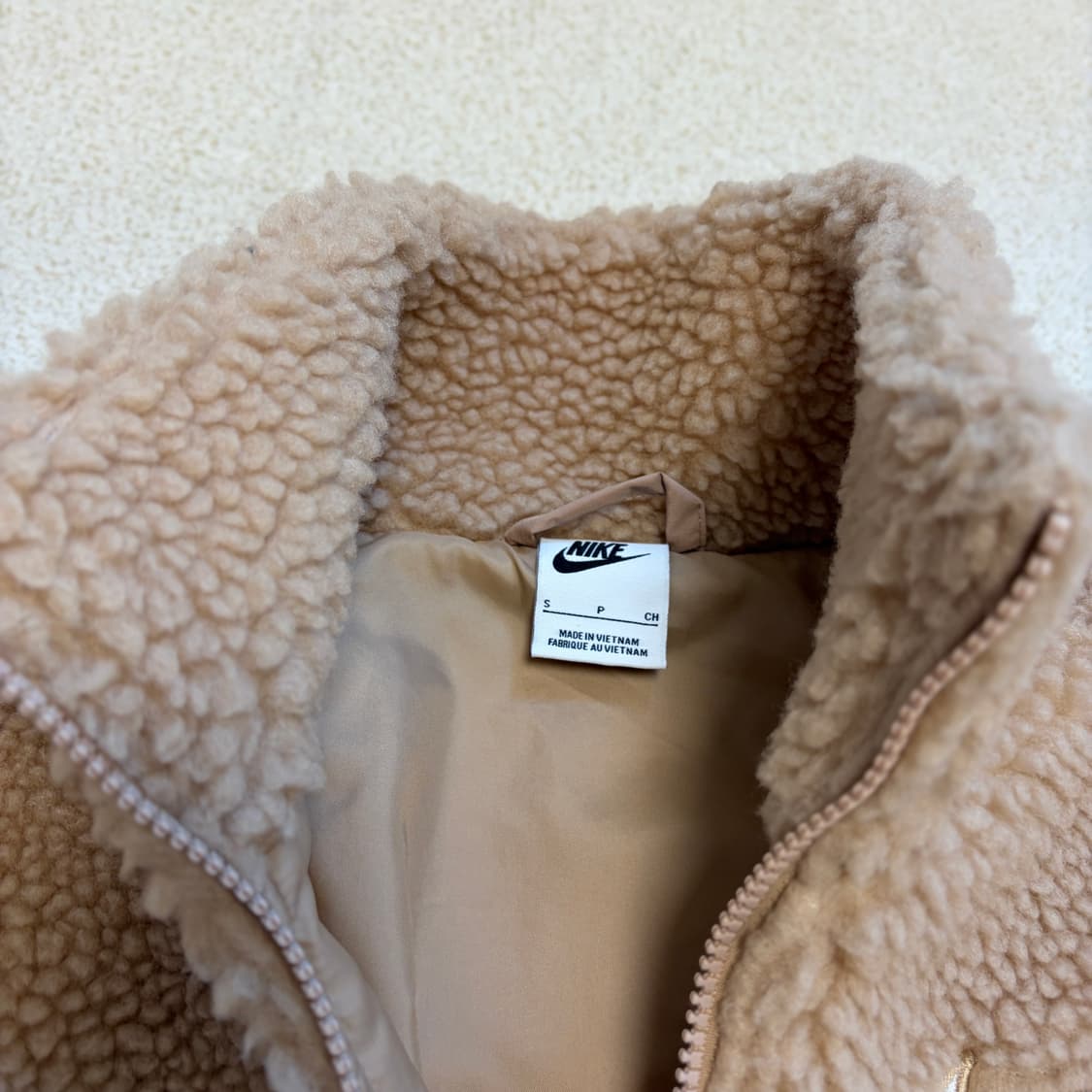 나이키 스우시 뽀글이 후리스 자켓 상품이미지3