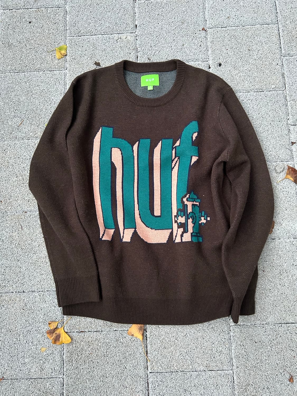 *rare* HUF 다크브라운 로고 니트 스웨터 상품이미지1