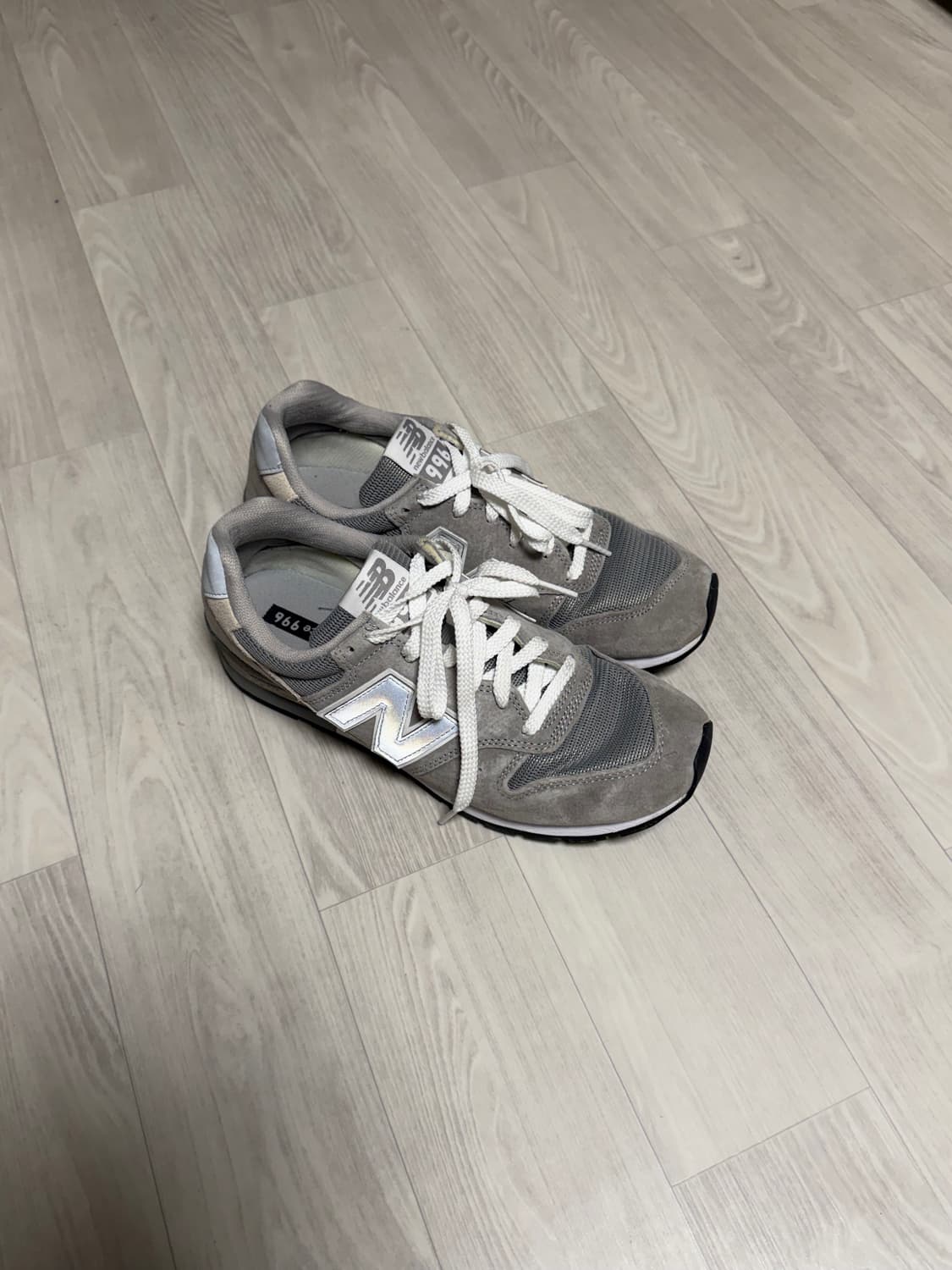 뉴발란스 996 그레이 상품이미지1