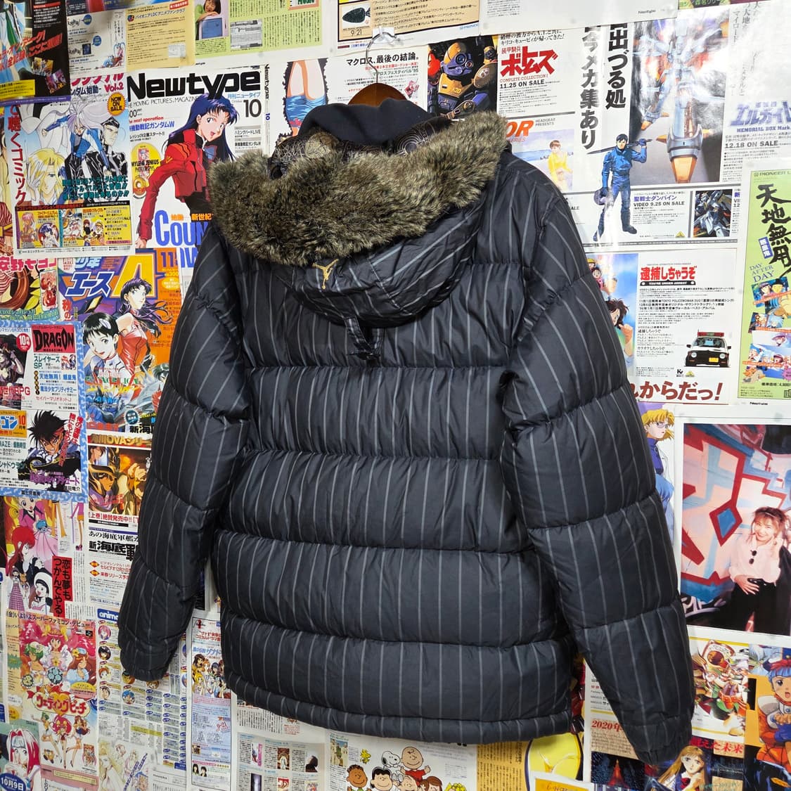 나이키 조던 스트라이프 퍼 후드 울프조 덕다운 패딩 상품이미지5