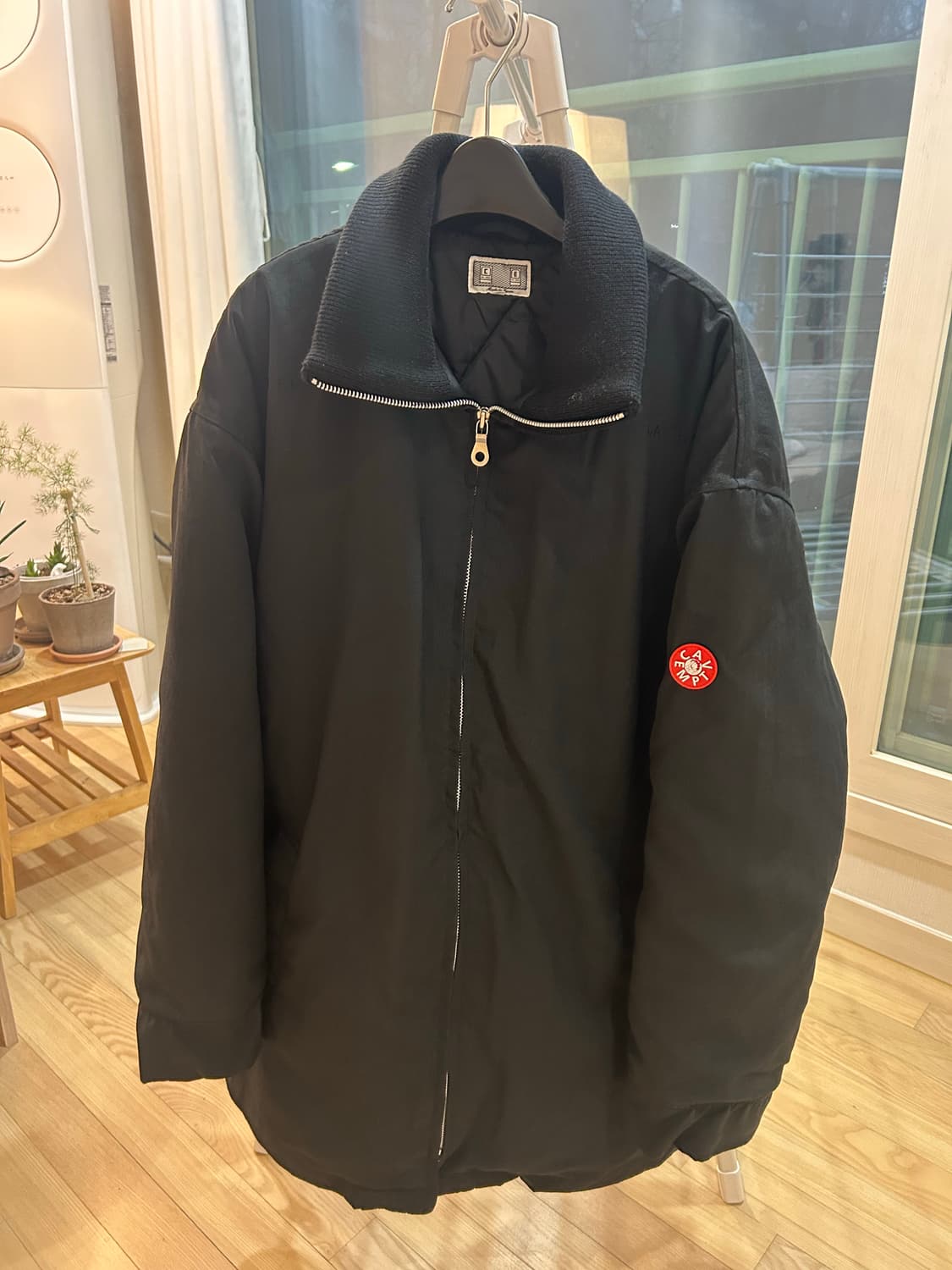 [XL] 카브엠트 립 칼라 퍼프 코트 상품이미지1