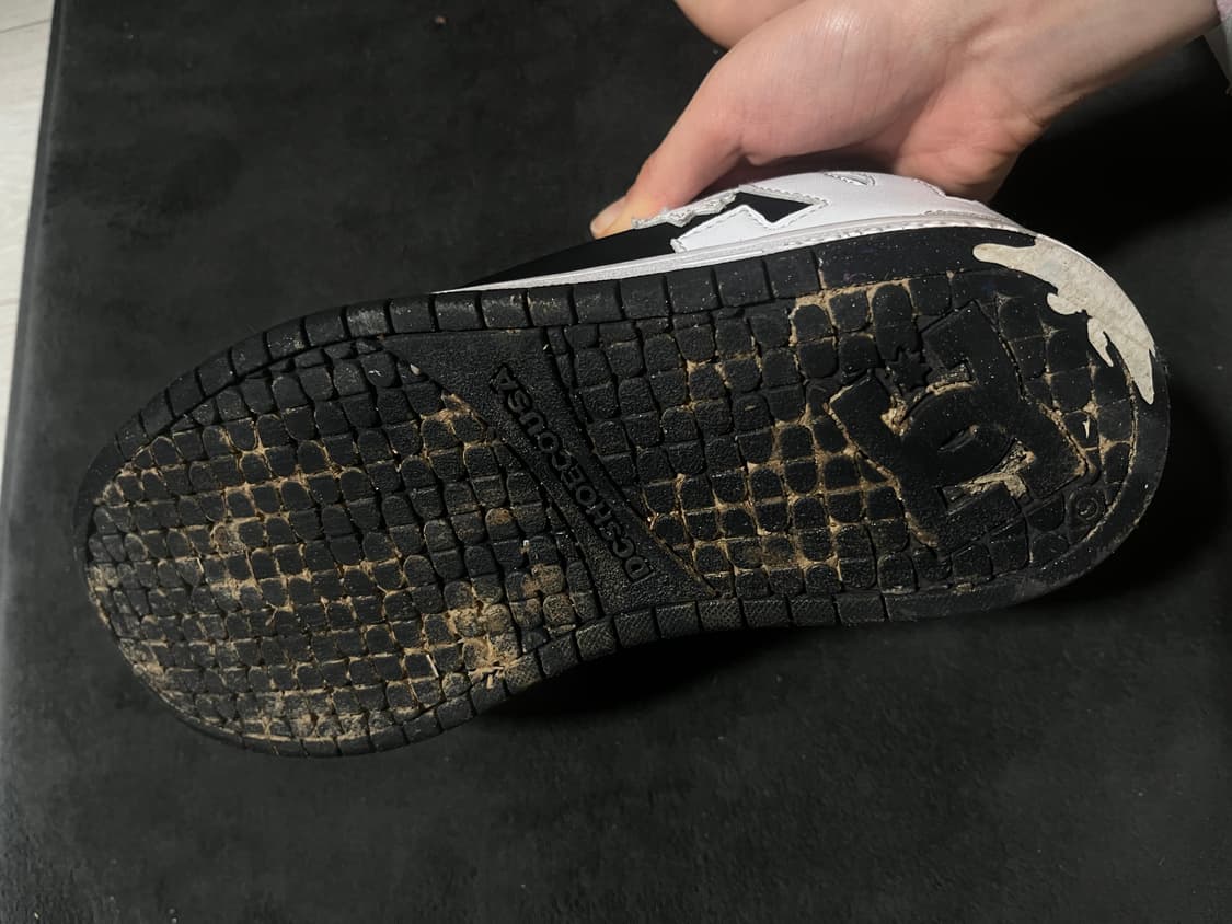 Dc shoes 디씨슈즈 스케이터 스니커즈 235 상품이미지4